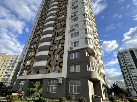 комерційна за адресою Павла Чубинського вул., 9-А