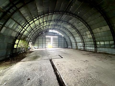 комерційна за адресою Молодіжна, 1