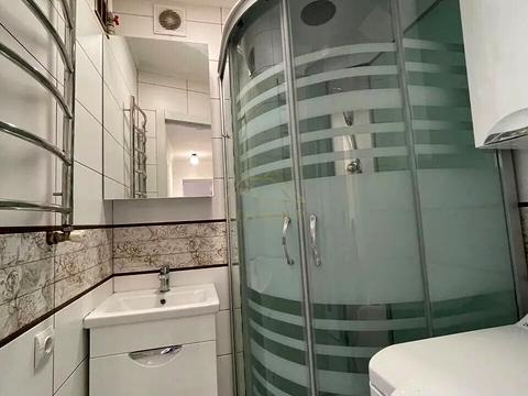 квартира по адресу Александра Довженко ул., 6