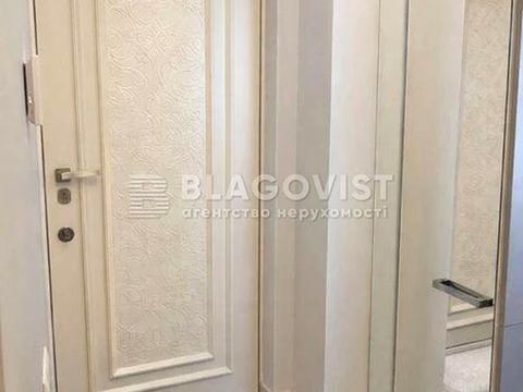 квартира по адресу Лаврская ул. (Январского восстания), 8