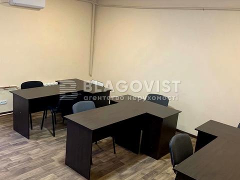 комерційна за адресою Київ, Чистяківська вул., 23
