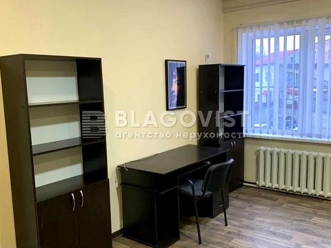 комерційна за адресою Київ, Чистяківська вул., 23