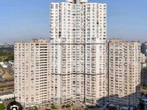 паркомісце за адресою Княжий Затон вул., 21