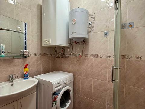 квартира за адресою Михайла Грушевського вул., 2-В