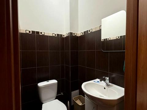 квартира за адресою Михайла Грушевського вул., 2-В