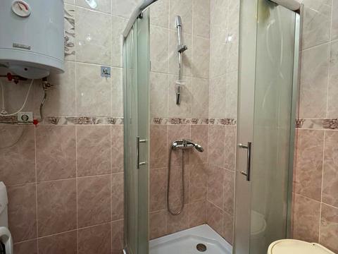 квартира за адресою Михайла Грушевського вул., 2-В