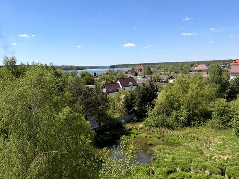 комерційна за адресою Партизанська, 17-а