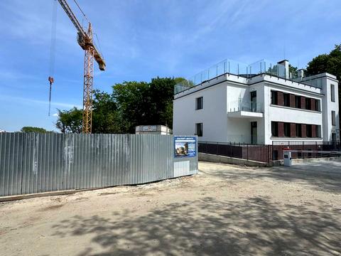 комерційна за адресою Пасічна вул., 39в