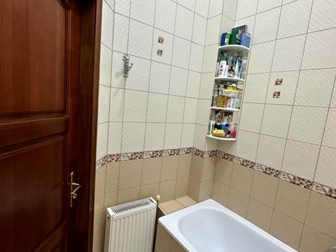 квартира за адресою Олександра Кониського вул. (), 6
