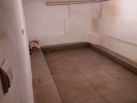 комерційна за адресою Червоної Калини просп., 71