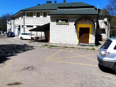 комерційна за адресою Червоної Калини просп., 71