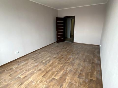квартира за адресою Сім'ї Кульженків вул. (Петра Дегтяренка), 21