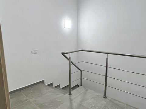 будинок за адресою Фабрична, 8