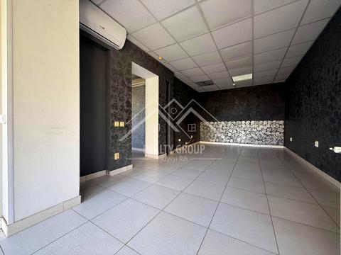 коммерческая по адресу Мира просп., 33а