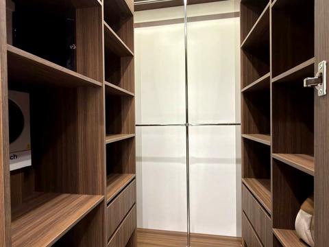 квартира по адресу Краснова ул., (68 перлина)
