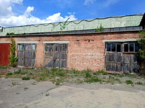комерційна за адресою Клима Савура вул., 35а