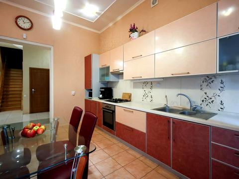 будинок за адресою  Сонячне, Будівельників вул., 78