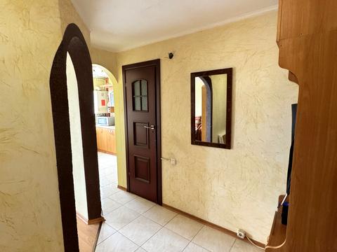 квартира за адресою Тролейбусна вул., 18