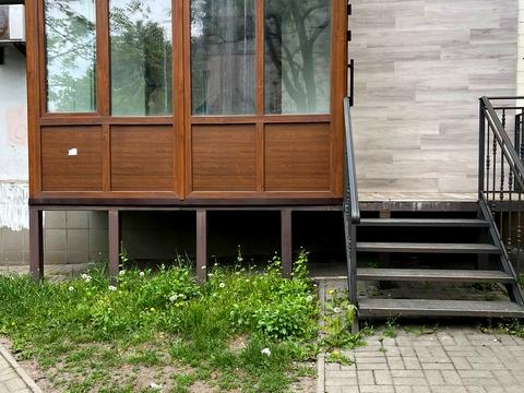 комерційна за адресою Миколи Міхновського бульв. (Дружби народів), 32