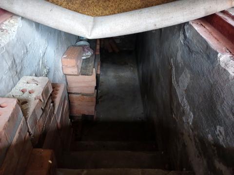 паркомісце за адресою Демнянська вул., 1