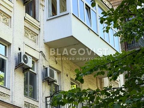 квартира за адресою Кропивницького вул., 14