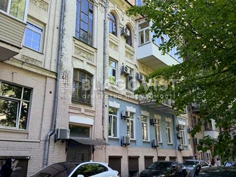 квартира за адресою Кропивницького вул., 14
