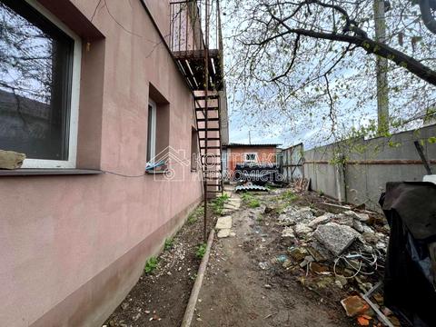 будинок за адресою Комарова, 6