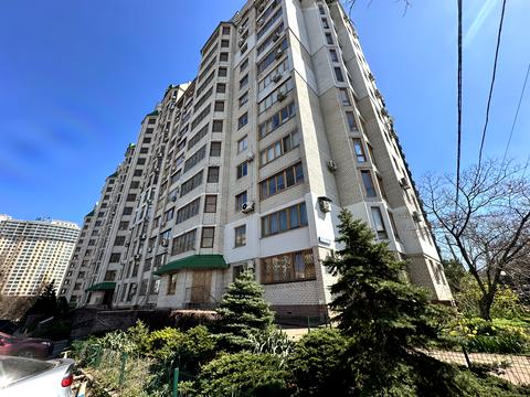 комерційна за адресою Тіниста вул., 15
