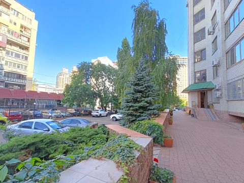 комерційна за адресою Тіниста вул., 15