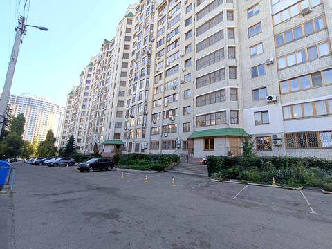 комерційна за адресою Тіниста вул., 15