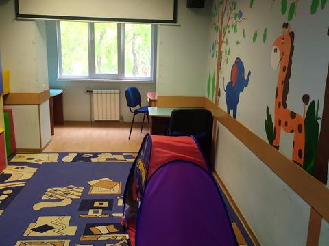комерційна за адресою Урлівська вул., 8-А