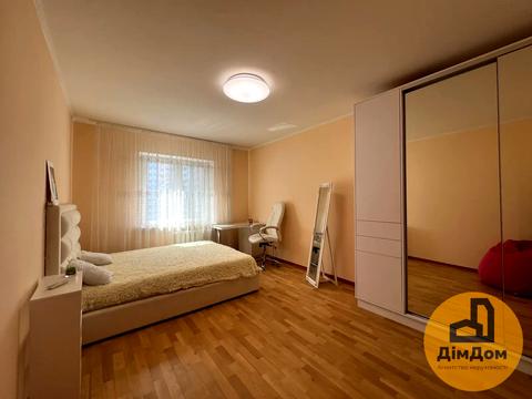 квартира за адресою Драгоманова вул., 1-К