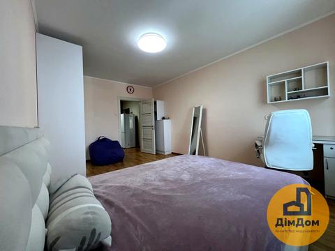 квартира за адресою Драгоманова вул., 1-К