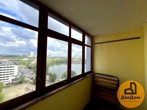 квартира за адресою Драгоманова вул., 1-К