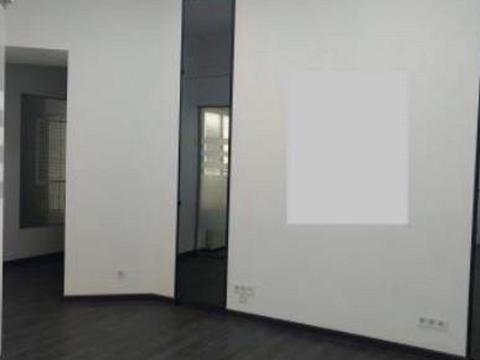 комерційна за адресою Музейний пров., 4