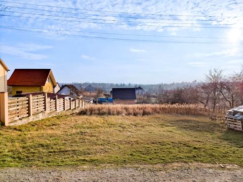 ділянка за адресою Веселкова