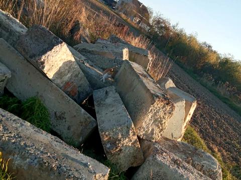 ділянка за адресою центральна