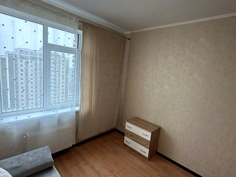 квартира за адресою Перлинна вул., 3