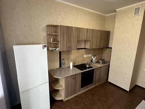 квартира за адресою Перлинна вул., 3