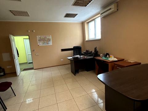 комерційна за адресою Пасічна вул., 49а