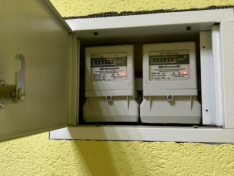 комерційна за адресою Пасічна вул., 49а