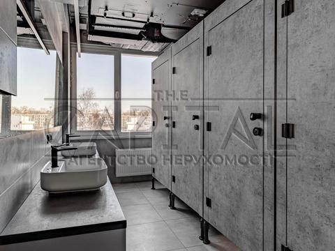 коммерческая по адресу Златоустовская ул., 3