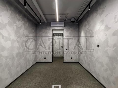 коммерческая по адресу Златоустовская ул., 3