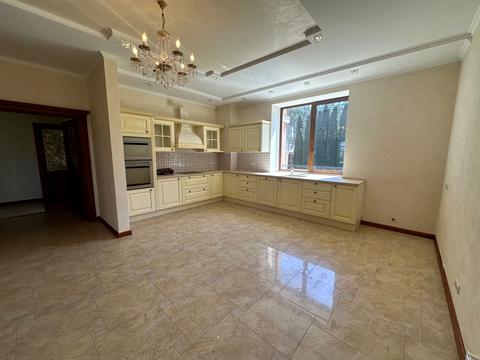 будинок за адресою Лісова вул.