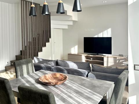 квартира за адресою Регенераторна вул., 4 к1