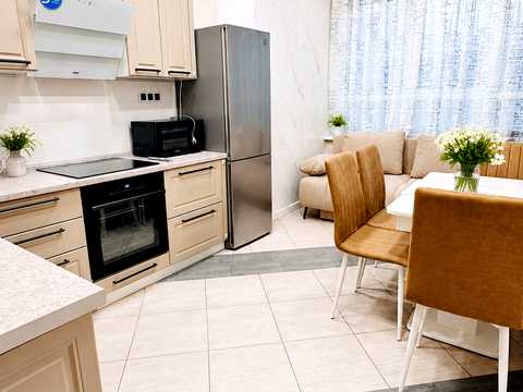 квартира за адресою Микільсько-Слобідська вул., 3-А