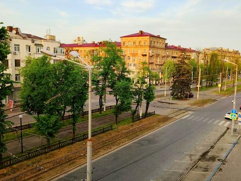 квартира за адресою Дмитра Яворницького просп. (Карла Маркса), 105
