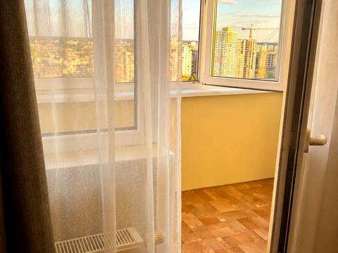квартира за адресою Лобачевського пров., 7