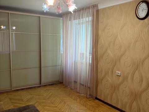 квартира по адресу Александра Попова ул., 10-А