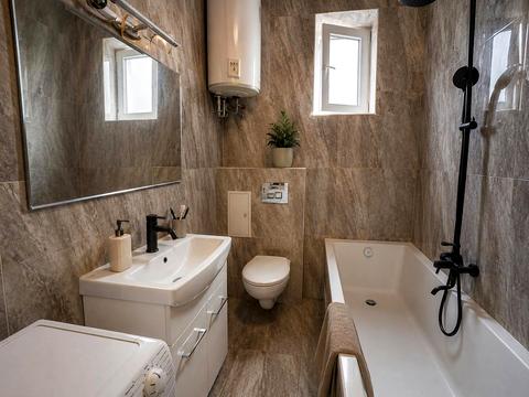 квартира за адресою Січова вул., 44